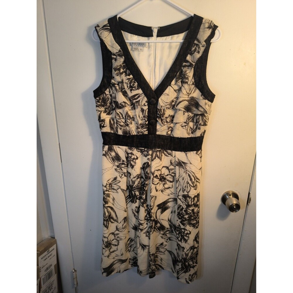 Kay Unger Black White Floral Tweed Boucle V-Neck Fit Flare Cocktail Dress Sz 10